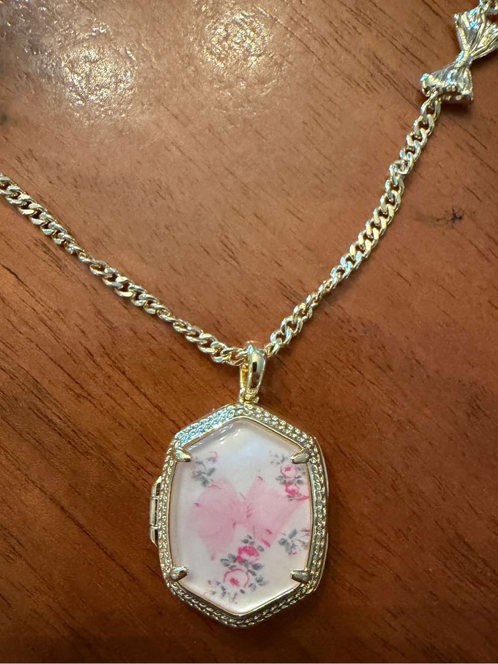 Kendra Scott Gold LoveShack Fancy Pendant Necklace - Pink Accent - Picture 3 of 5